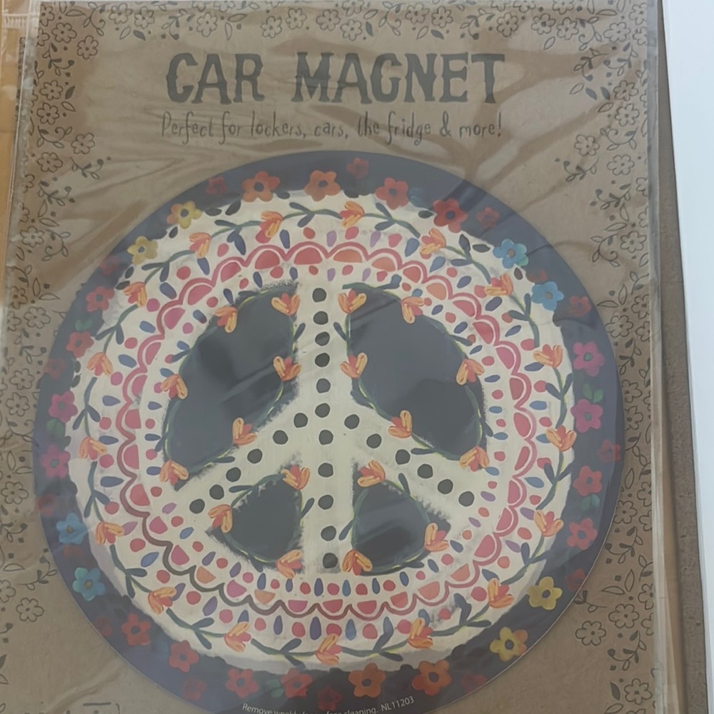 NATURAL LIFE Peace Sign Car Magnet - Multicolor